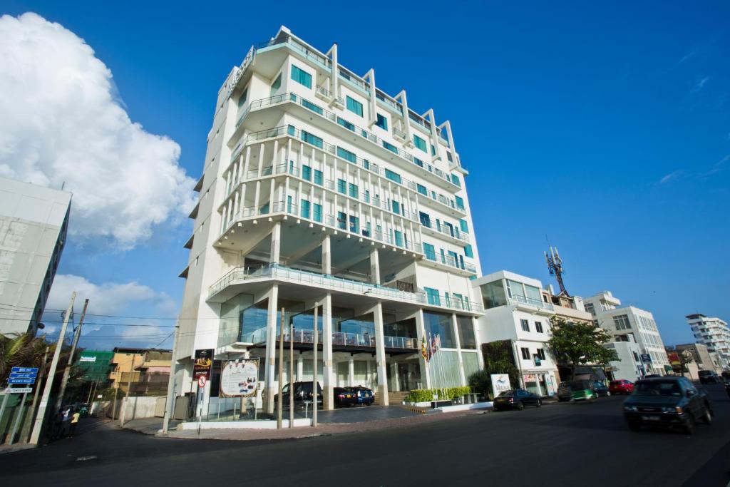 هتل میراژ کلمبو